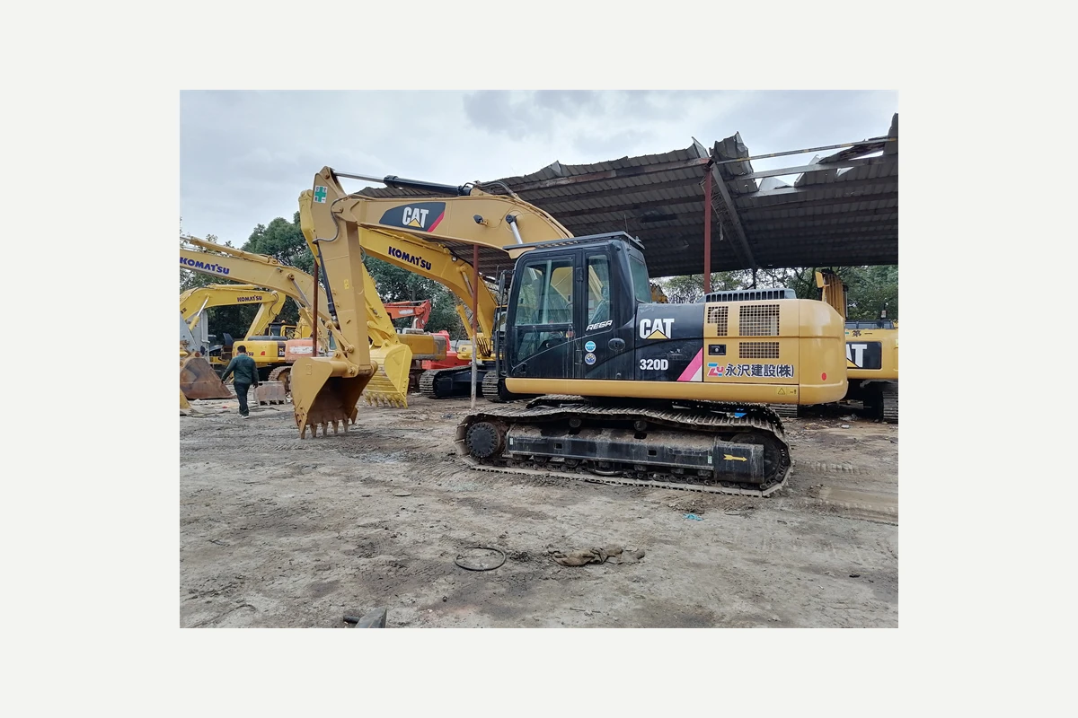Used Caterpillar CAT 320D excavator — side view