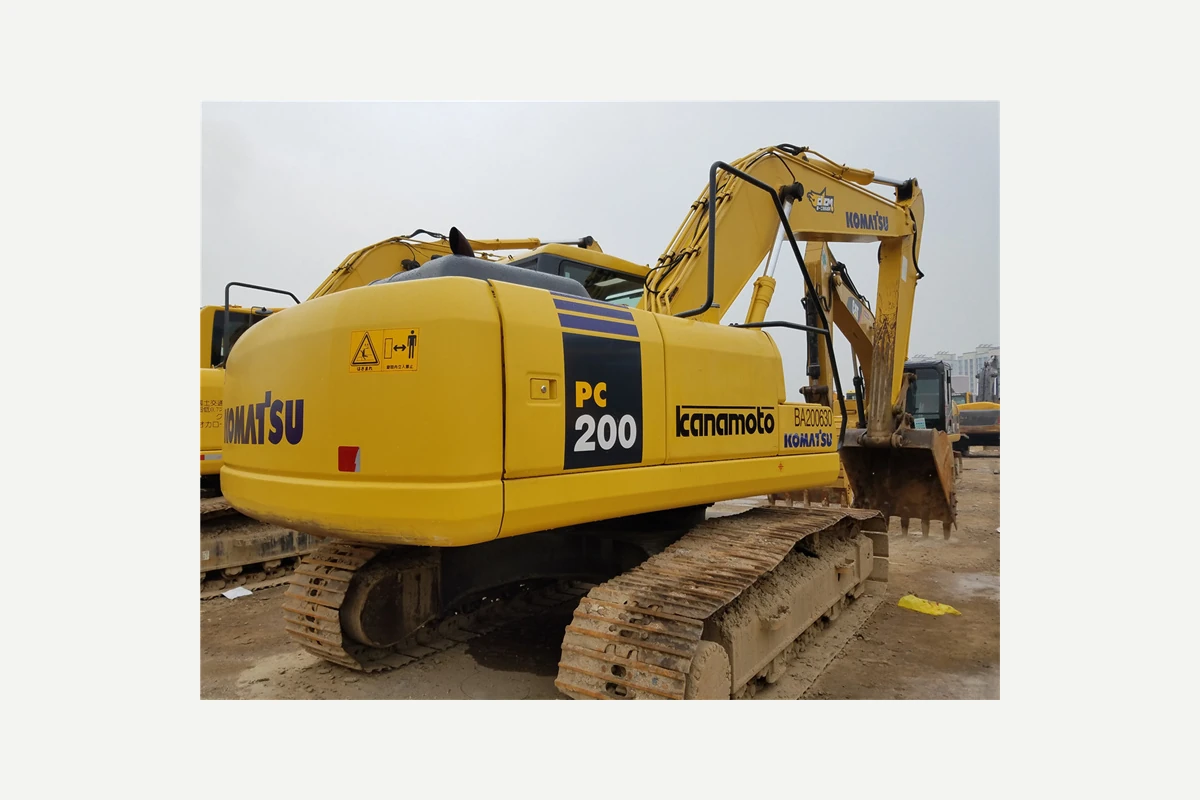 Used Komatsu PC200-7 excavator — rear view