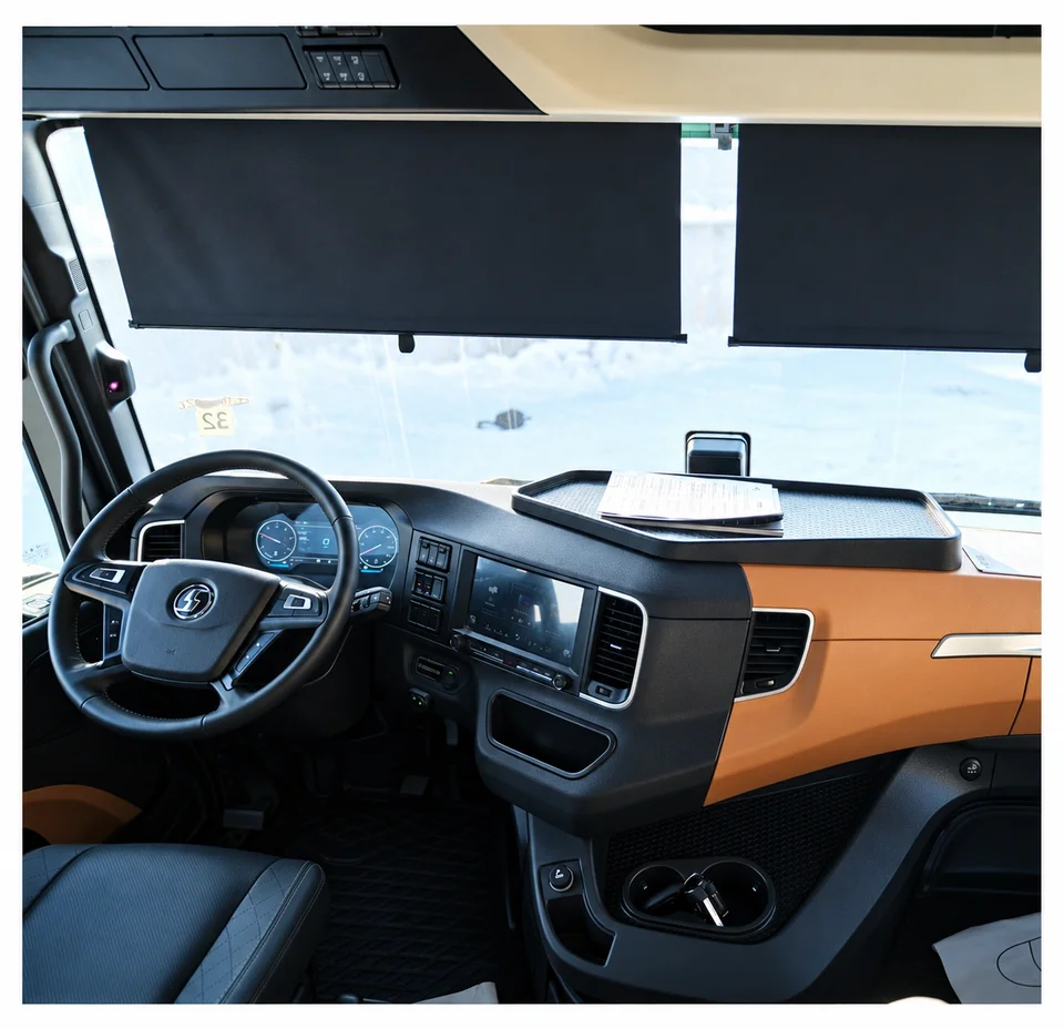 SHACMAN X6000 4×2 Tractor Truck — additional reference view
