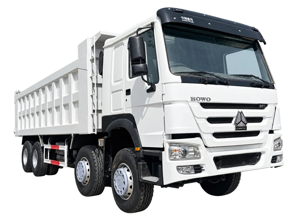 HOWO 371 8×4 dump truck — front three-quarter view
