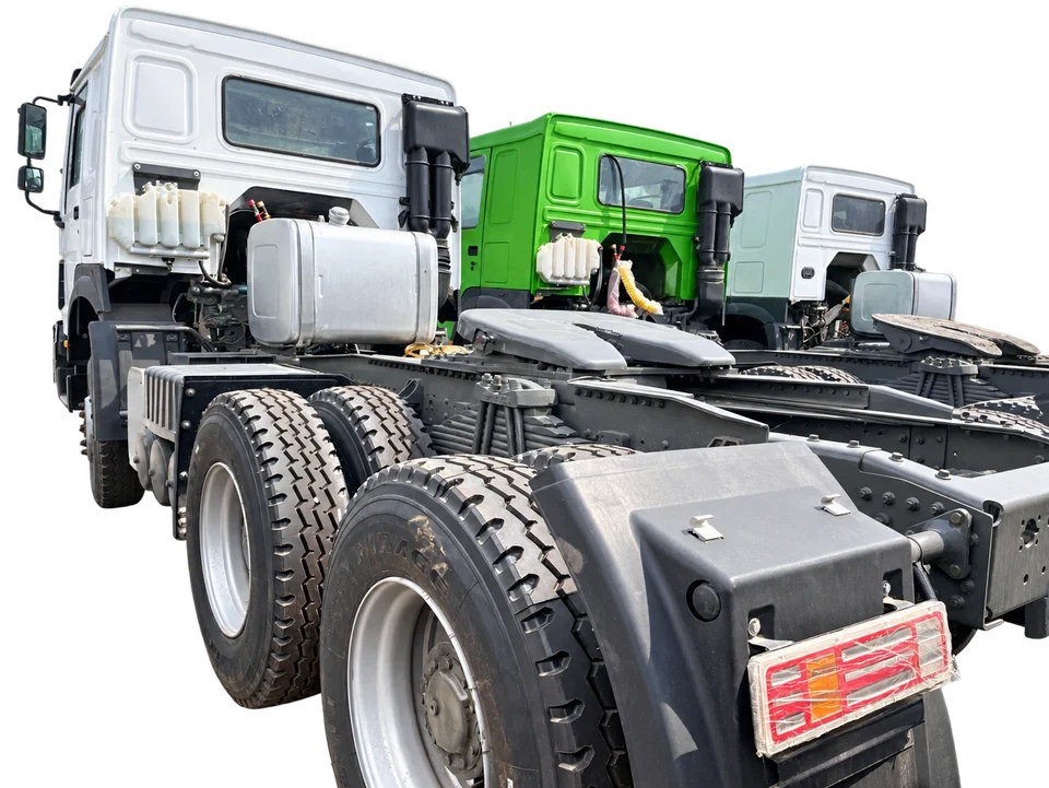 used-howo-371-380-tractor-truck reference photograph