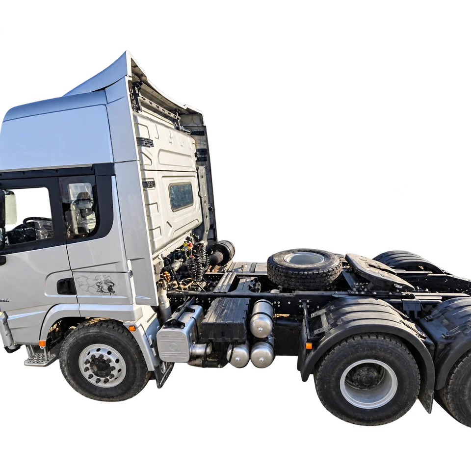 SHACMAN X3000 Tractor Truck — additional reference view