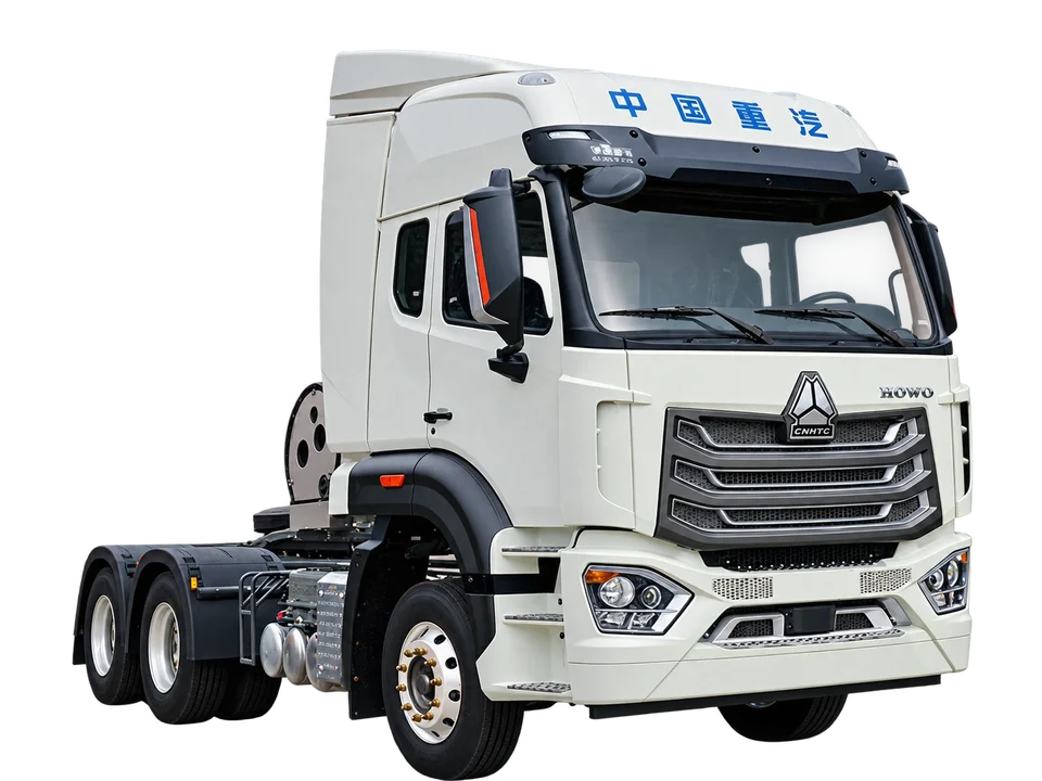 HOWO NX 6×4 LNG Tractor Truck — additional reference view