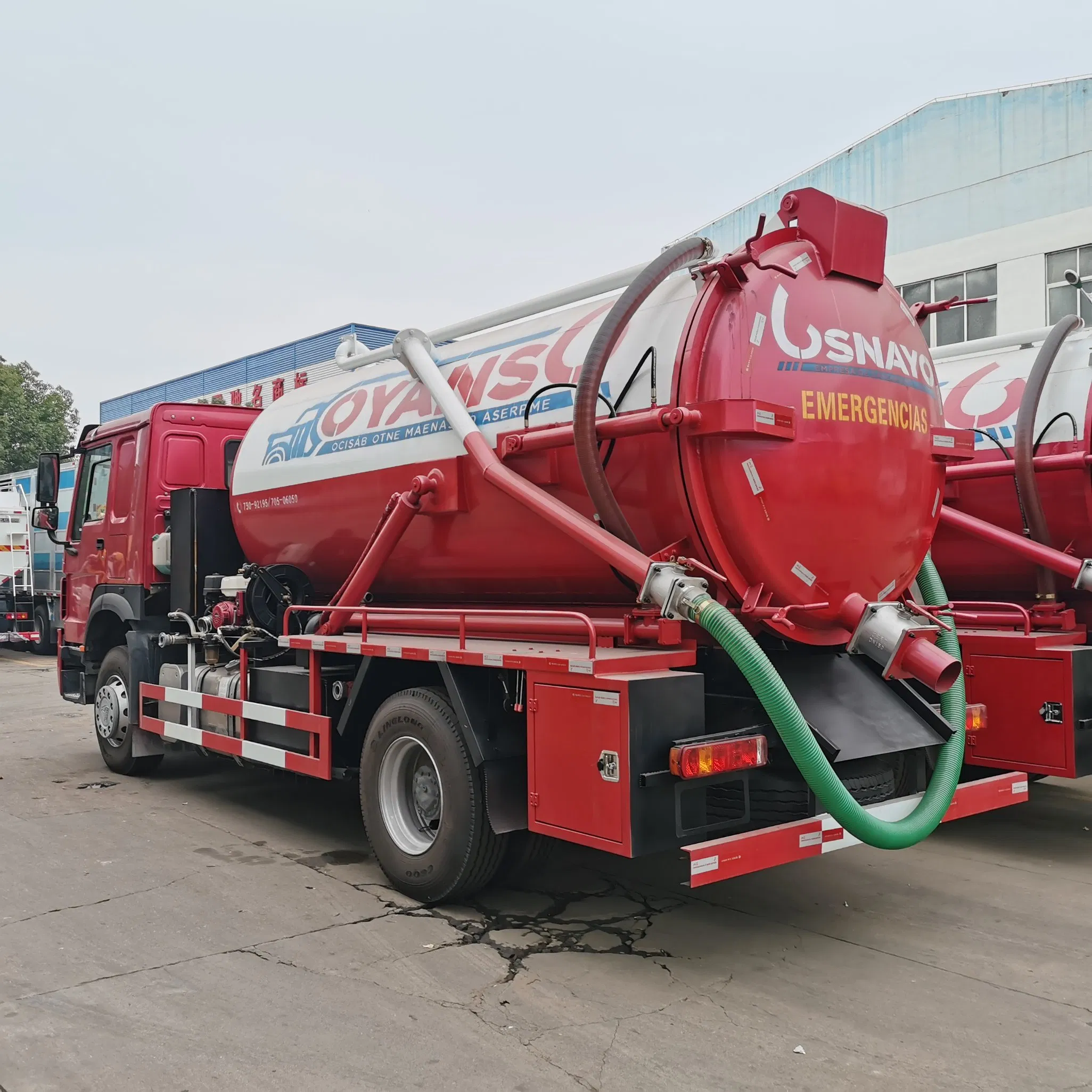 HOWO Vacuum Sewage Suction Truck — additional reference view